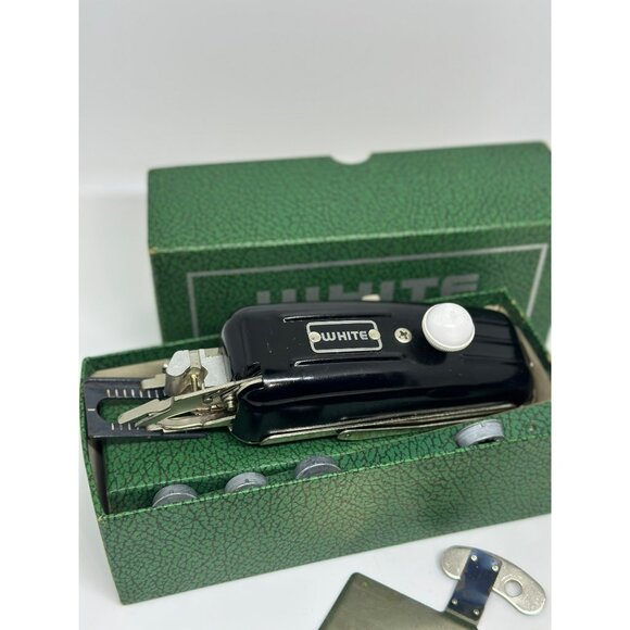 VTG White Sewing Machine Buttonhole Attachment With Box & Accessories - Picture 2 of 6